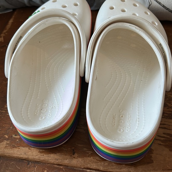 Rainbow platform crocs size 8 - Picture 5 of 8